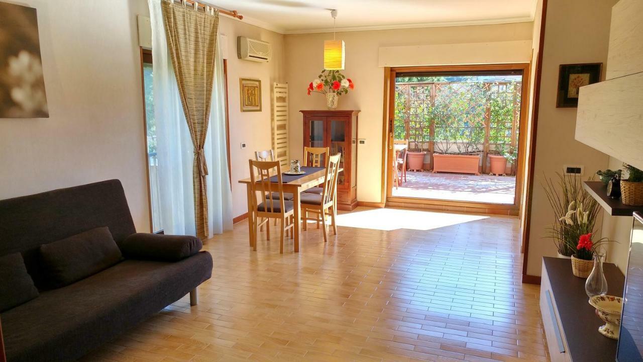 Apartamento Terrace22 - Delizioso Attico Ben Collegato Roma Exterior foto