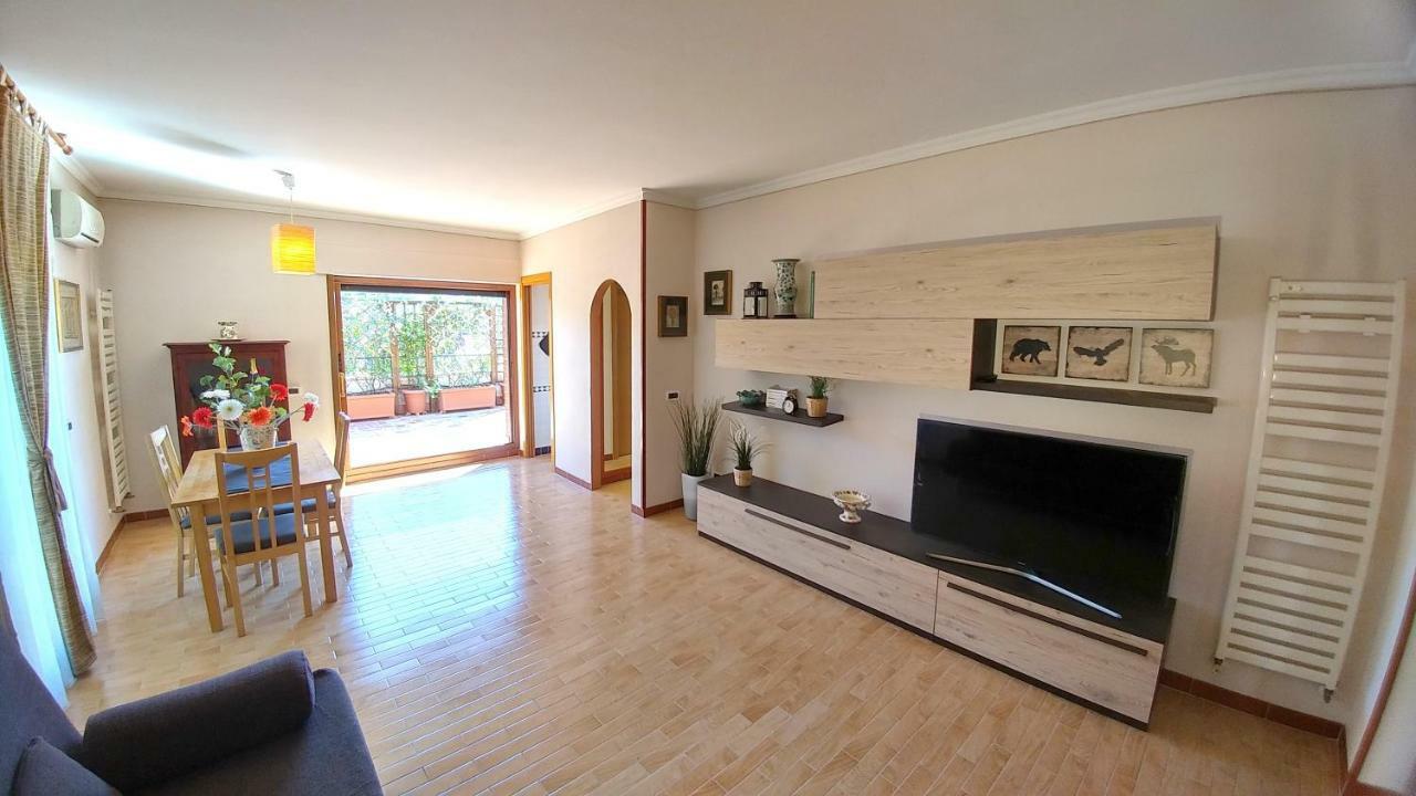 Apartamento Terrace22 - Delizioso Attico Ben Collegato Roma Exterior foto