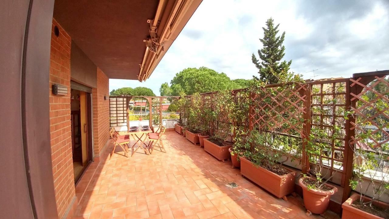 Apartamento Terrace22 - Delizioso Attico Ben Collegato Roma Exterior foto